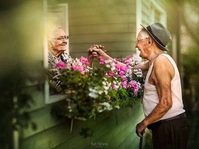 Bức ảnh về tình yêu tuổi già
