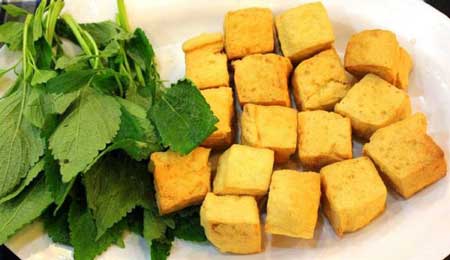 9 cách rán đậu không bị dính chảo nhất định phải biết