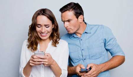 Những dấu hiệu crush ghen là gì? Gợi ý cách để crush ghen