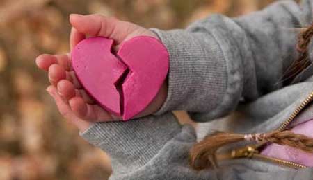 Làm gì khi người yêu cũ có người yêu mới? 10 điều nên làm
