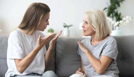Nguyên nhân mâu thuẫn mẹ chồng nàng dâu là gì? Cách hóa giải
