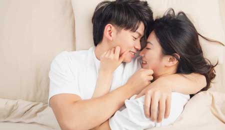 Những tư thế quan hệ để giảm mỡ bụng hiệu quả cho cặp đôi